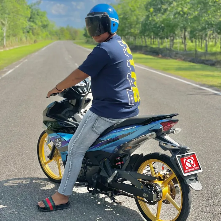 ROKET BERPANDU🚀