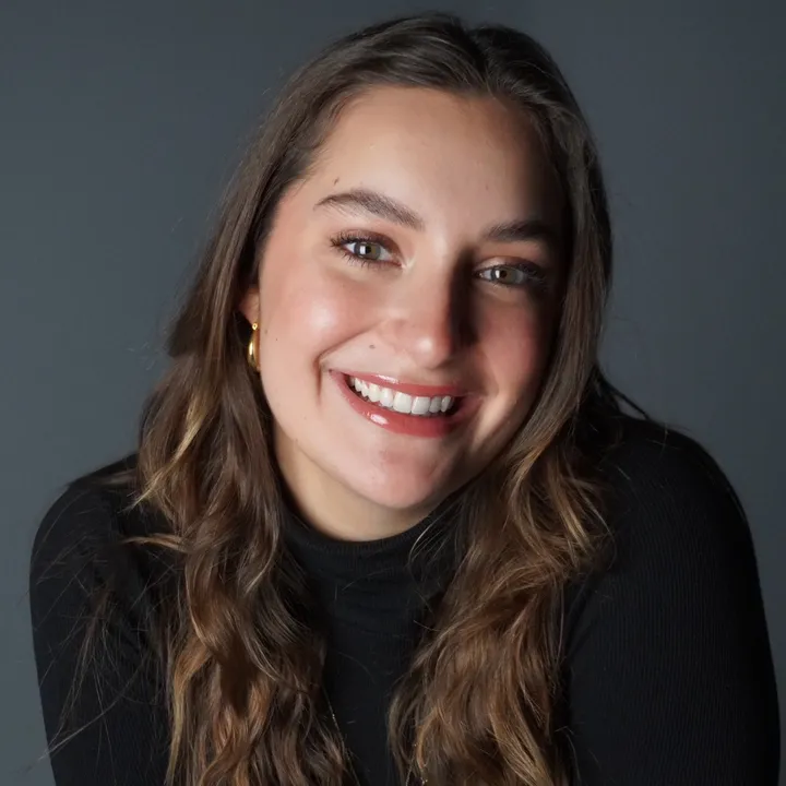 Daniela León F.