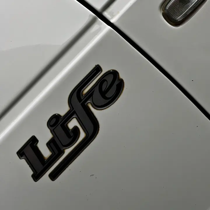 that life 1.6i