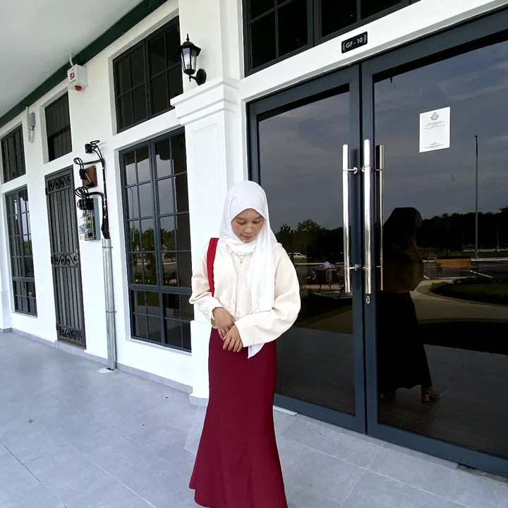 Nur Farah