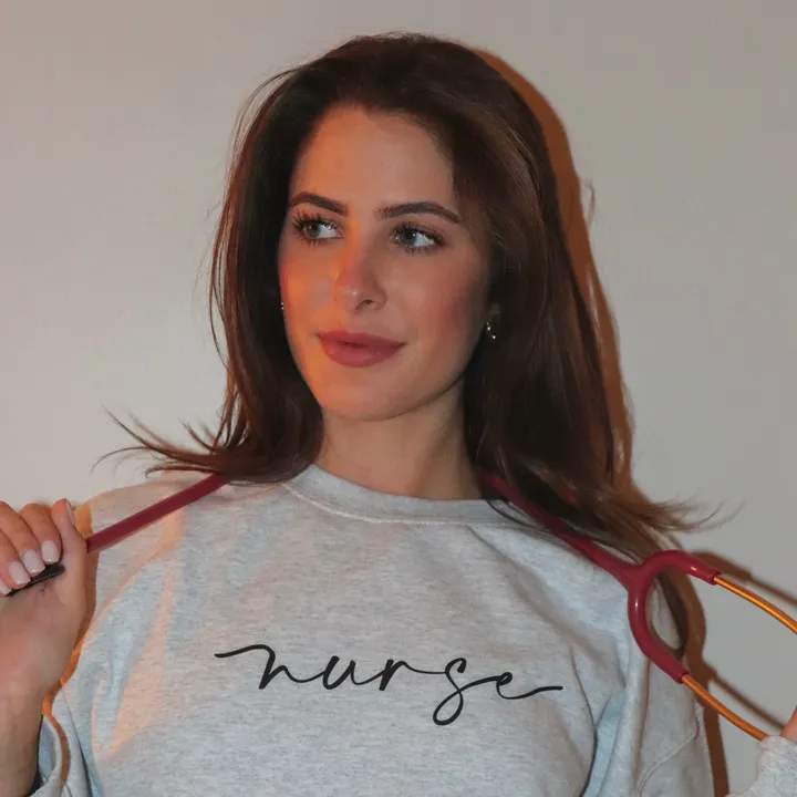 Hannah | Flight Attendant | RN