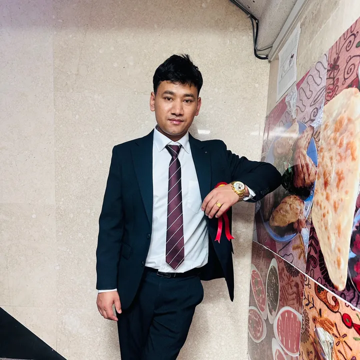 Nabin Shresth🇳🇵너빈🇰🇷