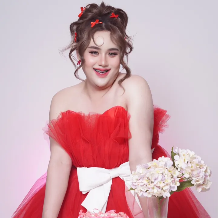 Zandmakeupช่างแต่งหน้าอ่างทอง