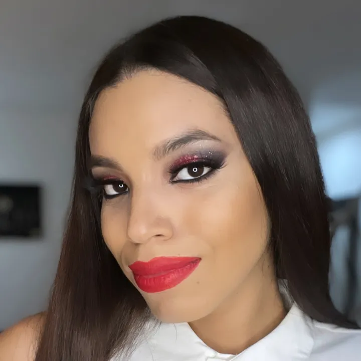 Oriana González