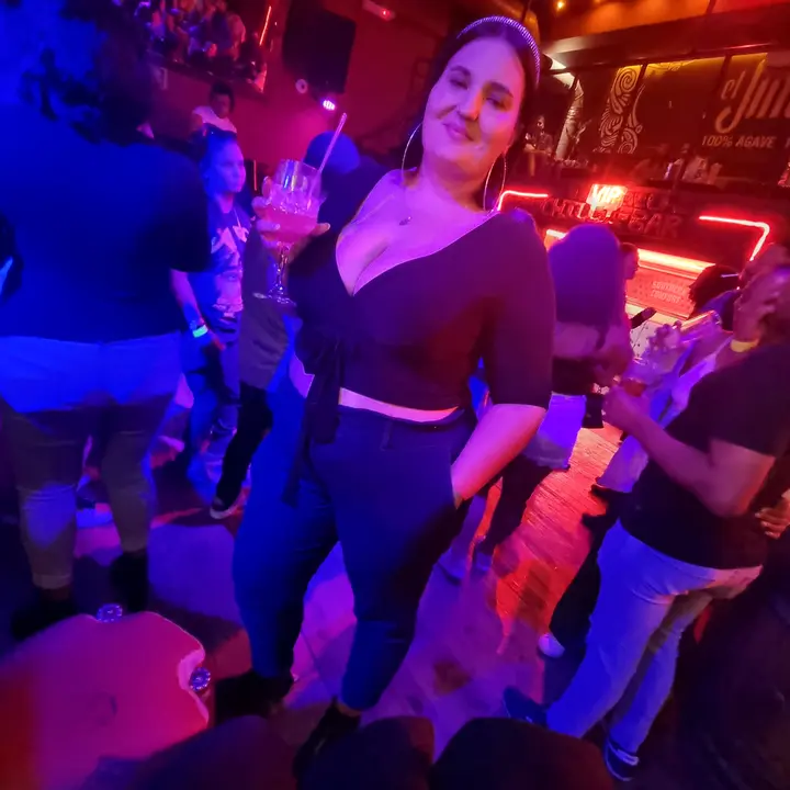 Curvygurlchronicles