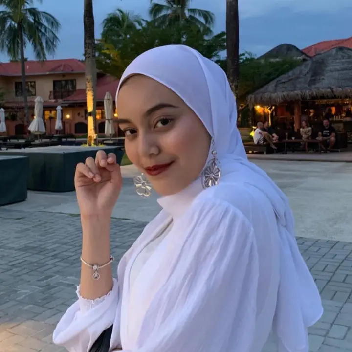 Leesya