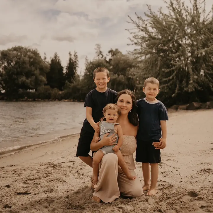 Tiffani Amber Durdle