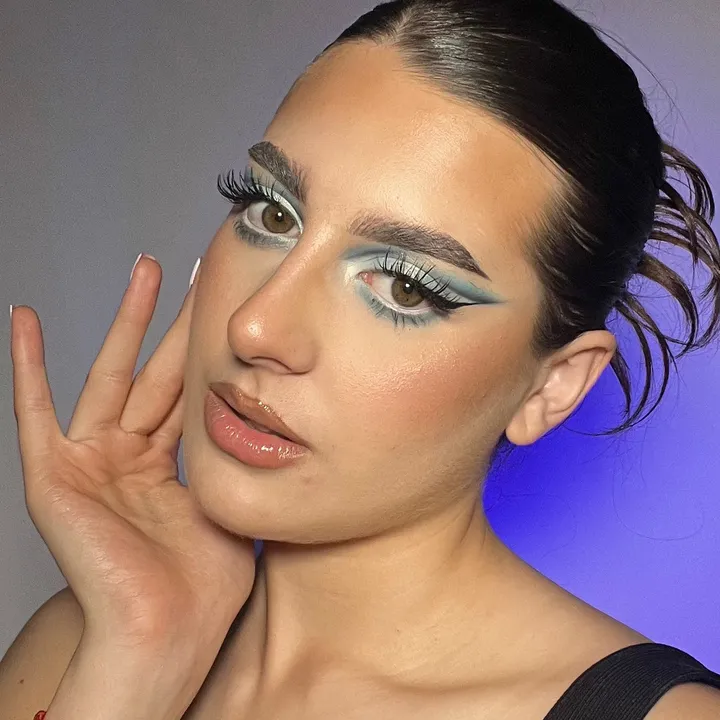Kira 🦋