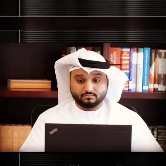 الباحث القانوني خالد المازمي
