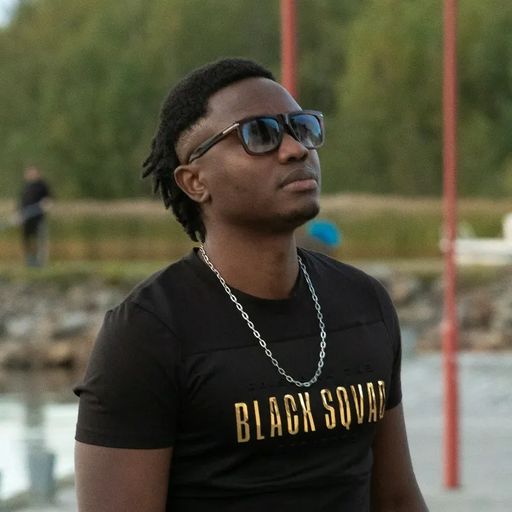 cyril Family 🇫🇮🇨🇲