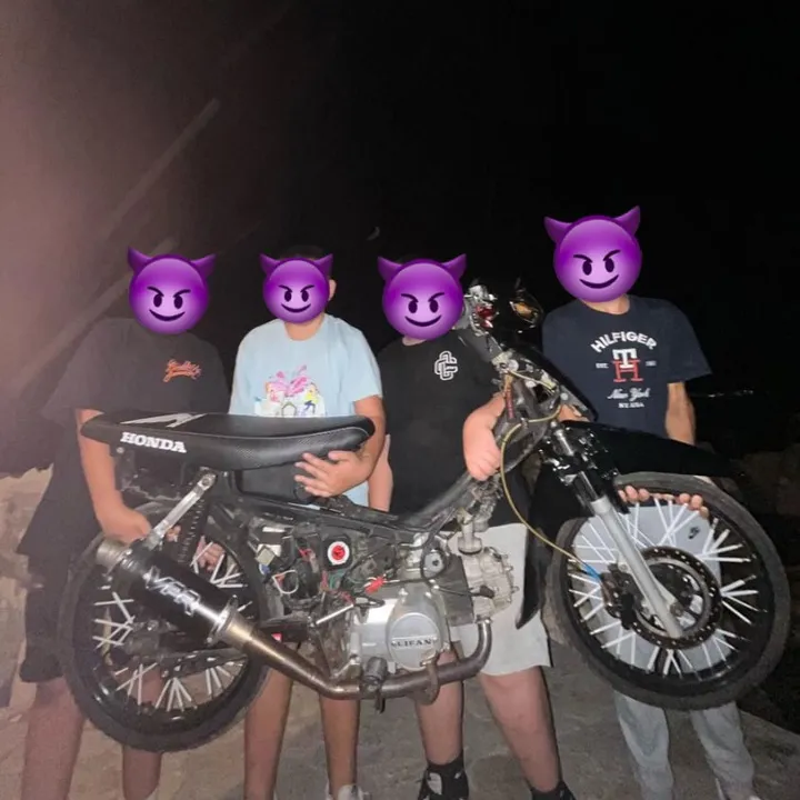 ο σπυρακος με το hobby