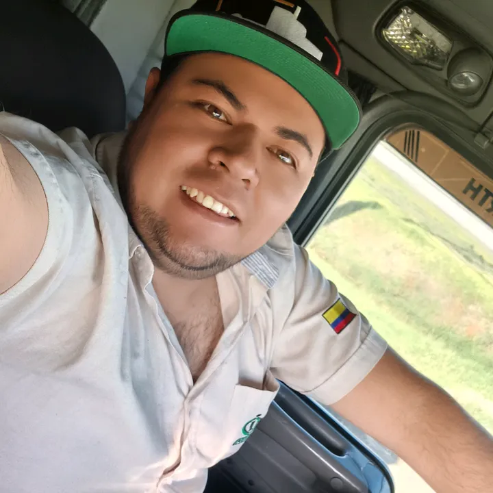 Alexander Puentes Pulido