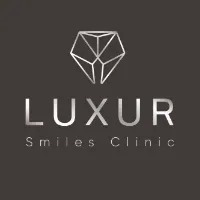 LuxurSmiles