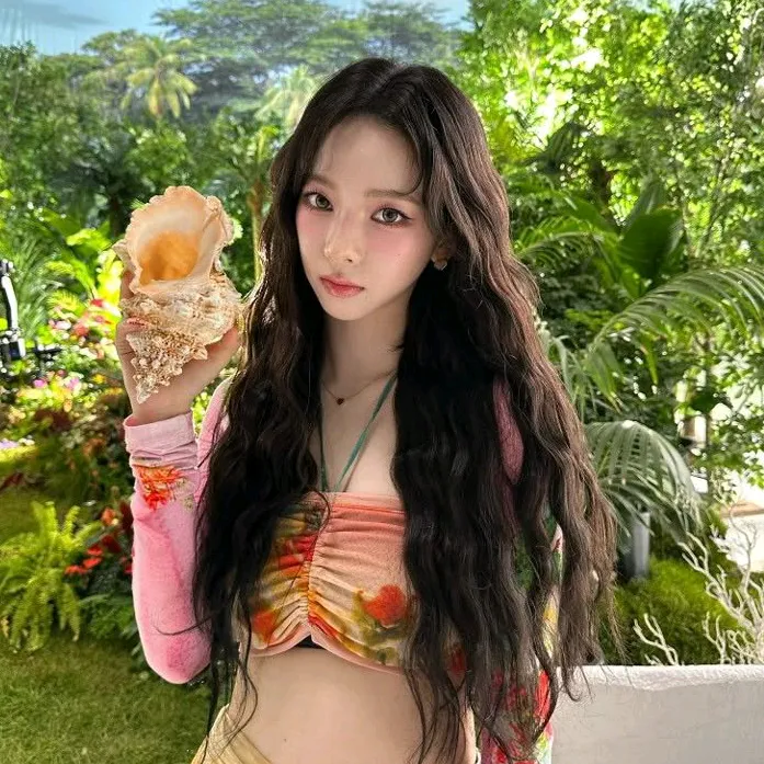 —. ✦ 𝑀𝒶𝓇. 🪐 (Zay' vers.)