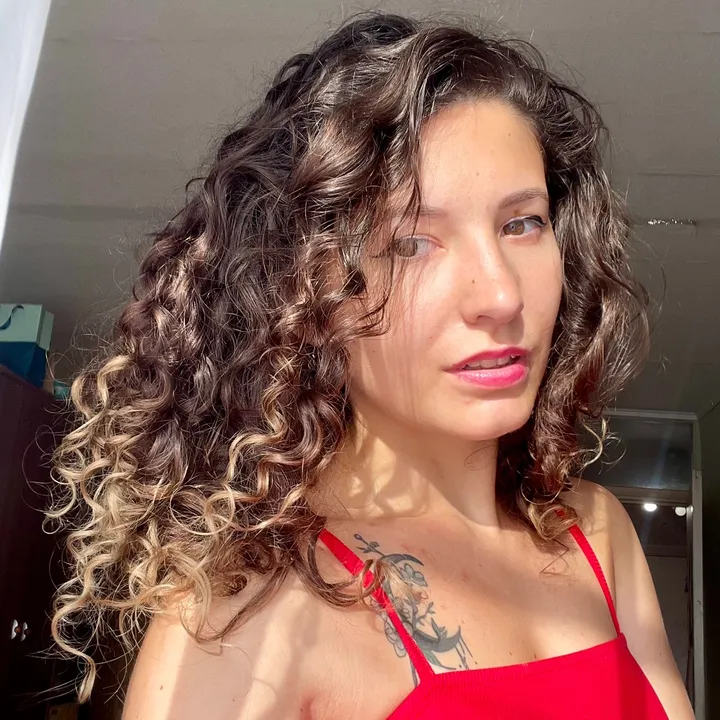 curly_englishteacher