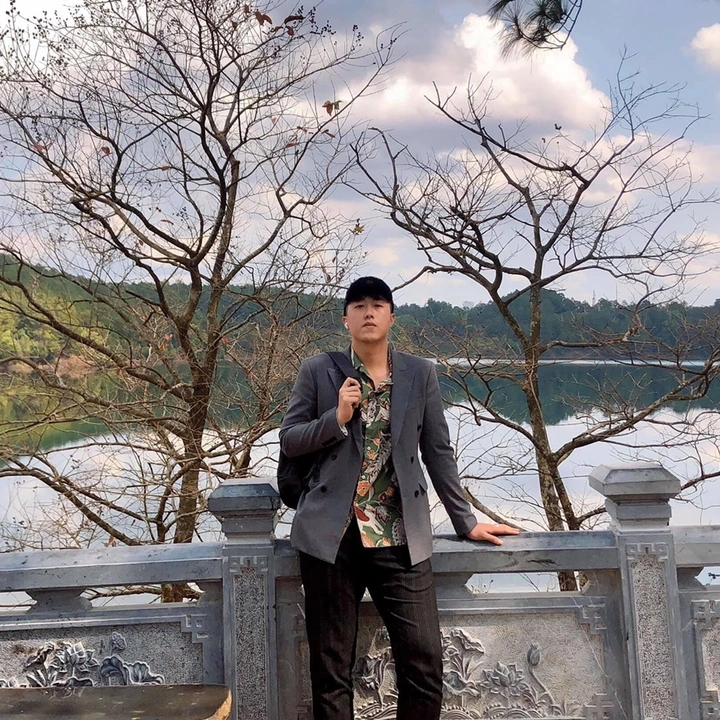 81Hùng Tưới 🧑🏻‍🌾💦 ( Wata )