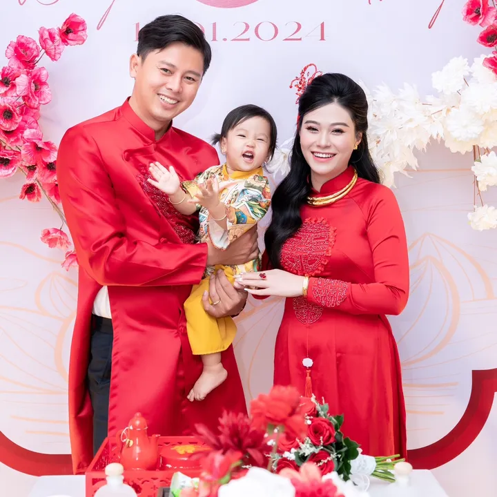 Suri Family