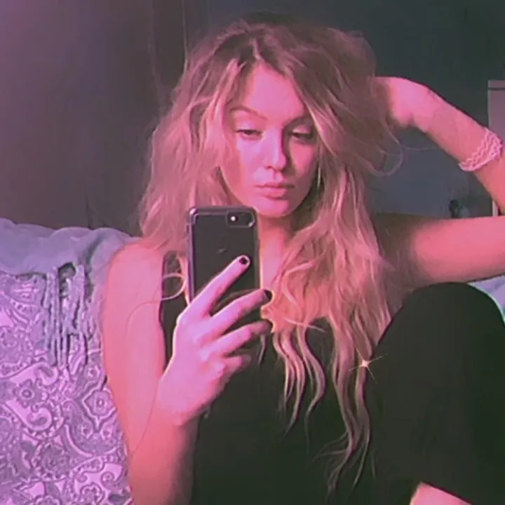 Sophie Haselton