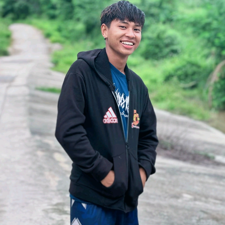 🇲🇲 K Ĥ Ã Ñ Ț🇹🇭ပဲဲခူးသားလေး