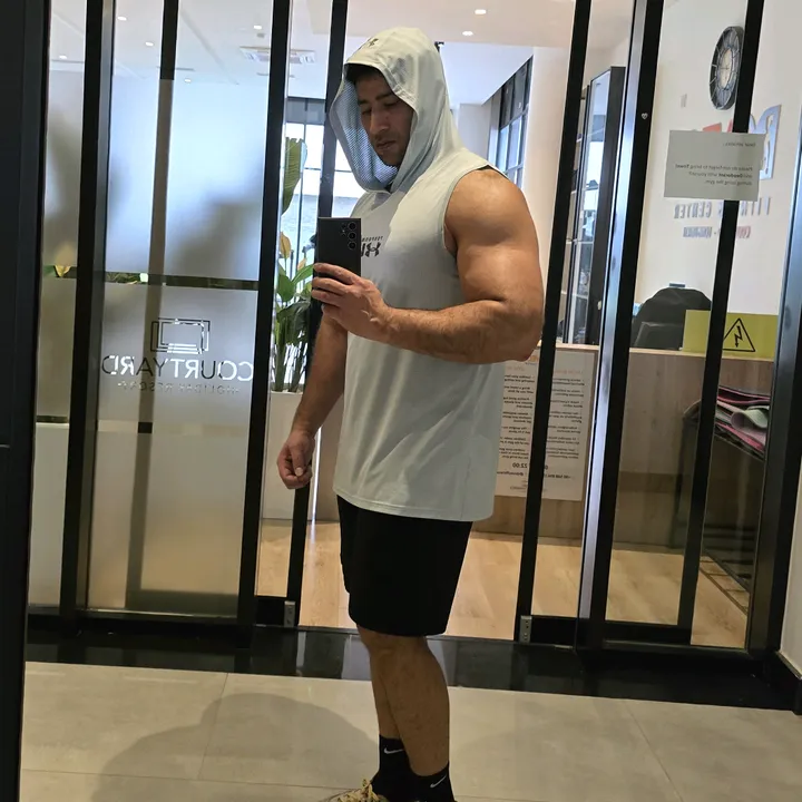 Zaki_fitnessclub