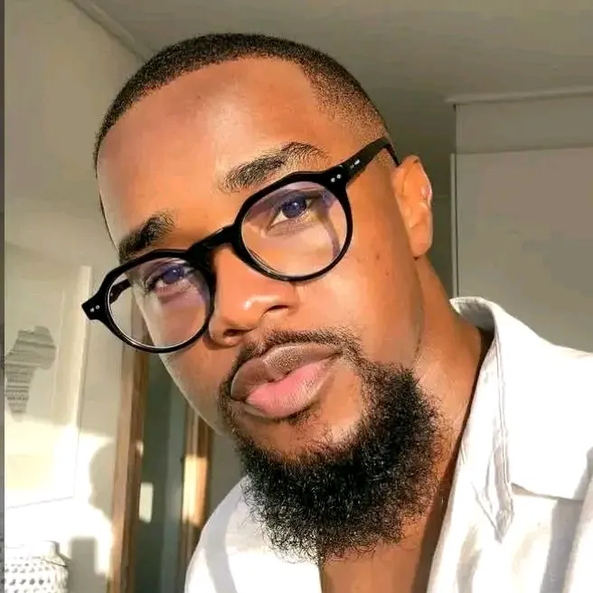 Chàmpìòn Çhŕìš