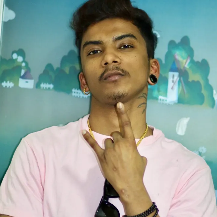 DhaNil