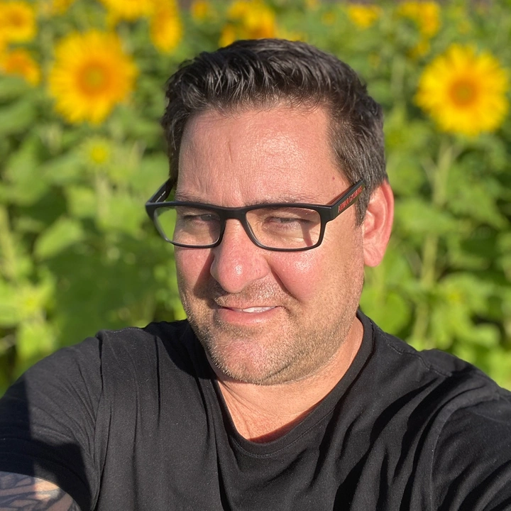 Dylan  |  Financial Adviser