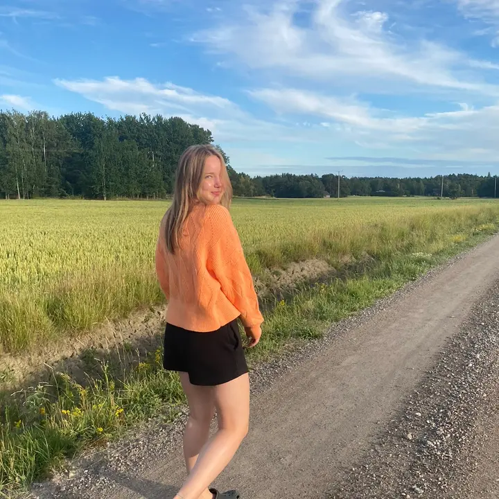Lilian Salmi