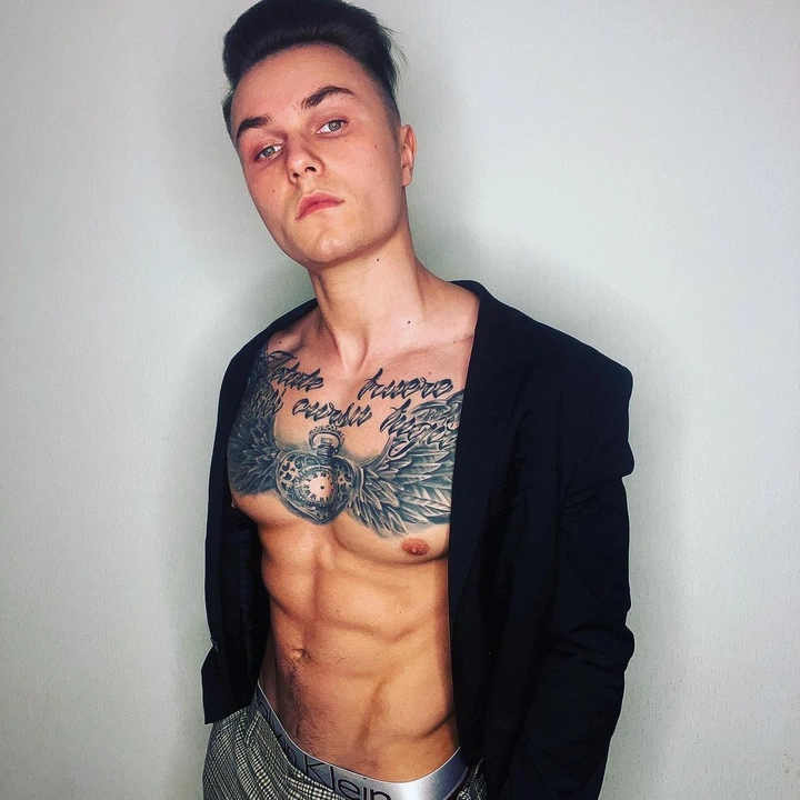 alexander_iron_