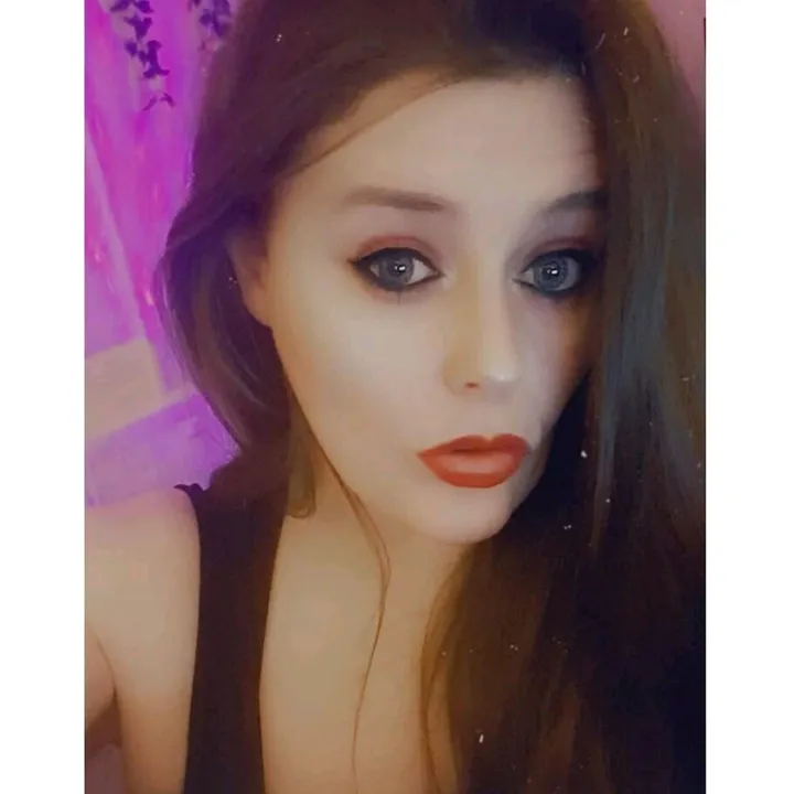 Helen 🫧