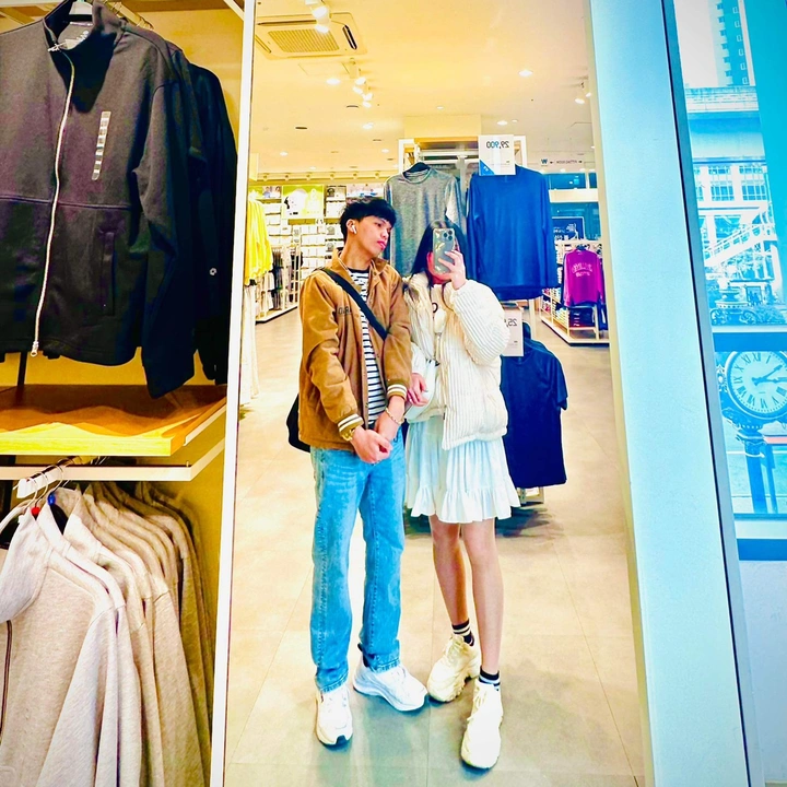 ជំទាវនី💜🫶🖤🐏♊️