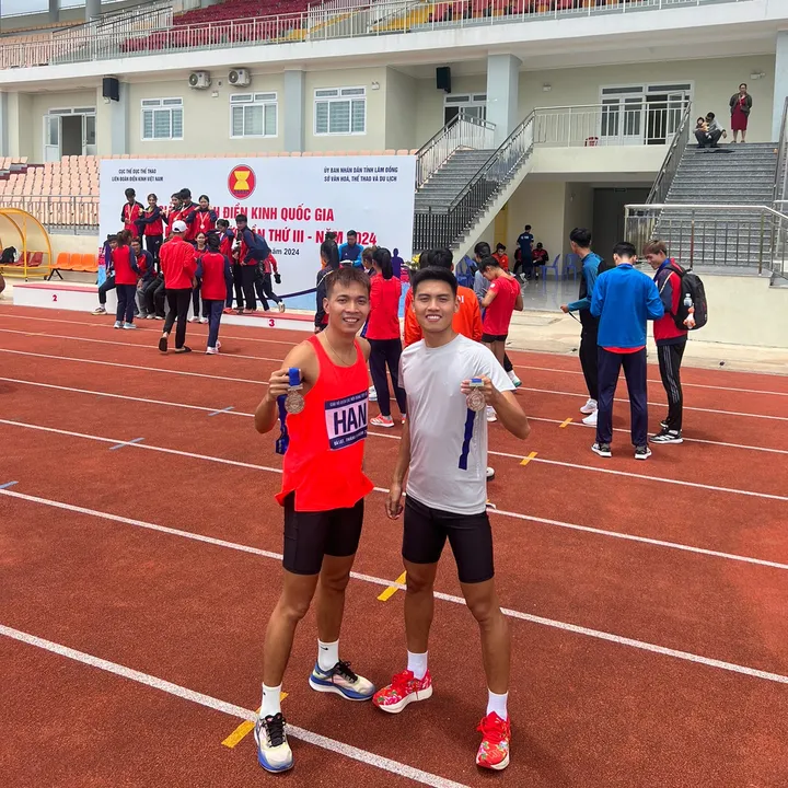 Tổ Đội Runner