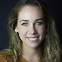 Celine Van Burkum - 