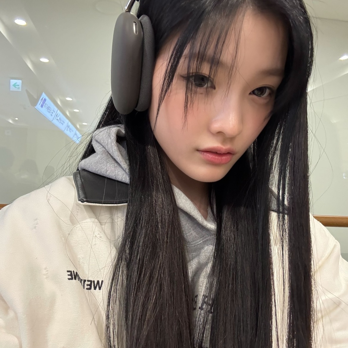 mari | seeing skz 合