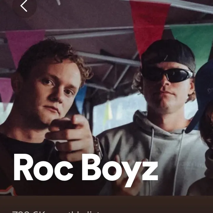 👾