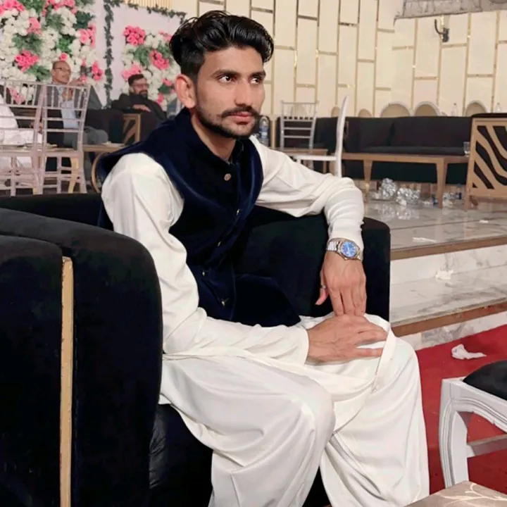 🔥 Shahrukh Qureshi 👑👑