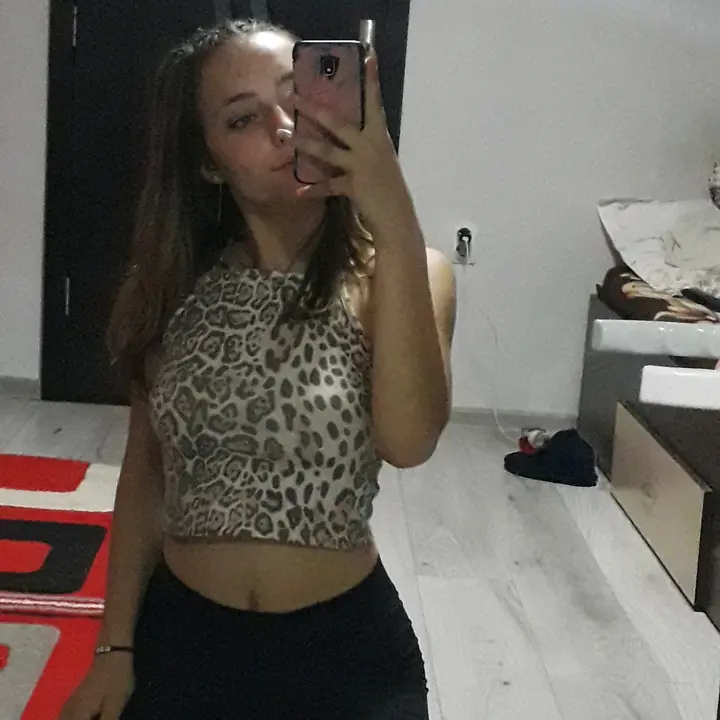 D E N I S A 💋