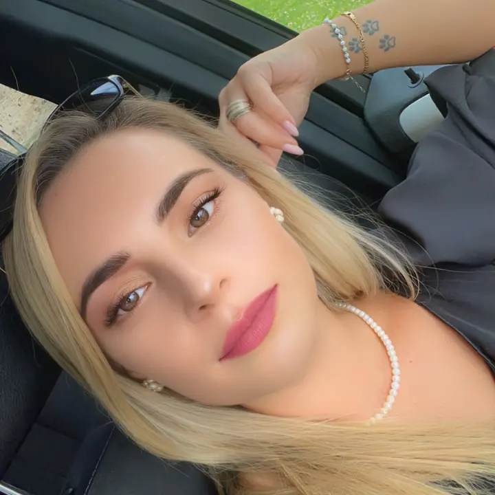 Larisa Istrate
