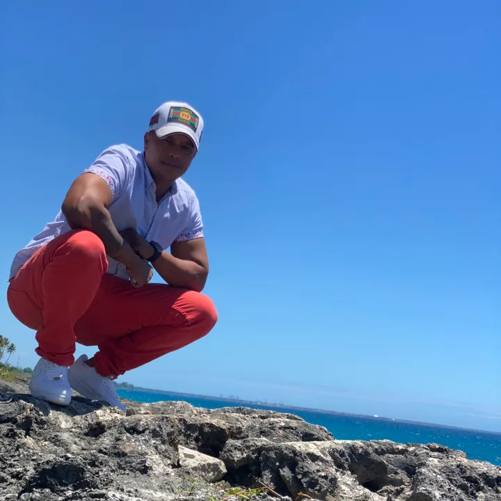 IG @villas2godr