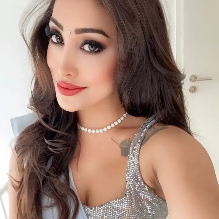 ronika907