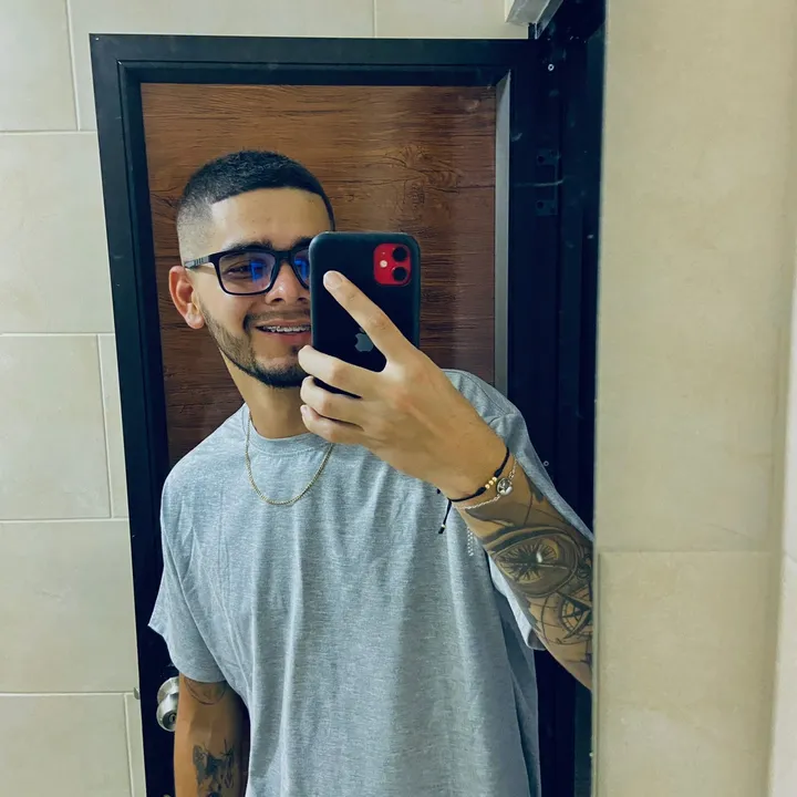 Daniel🌴