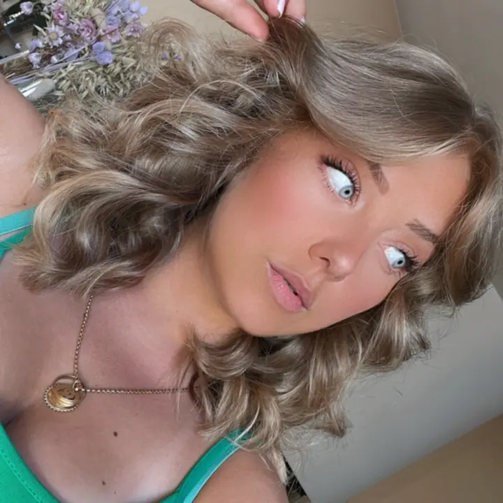 Eva 🦋