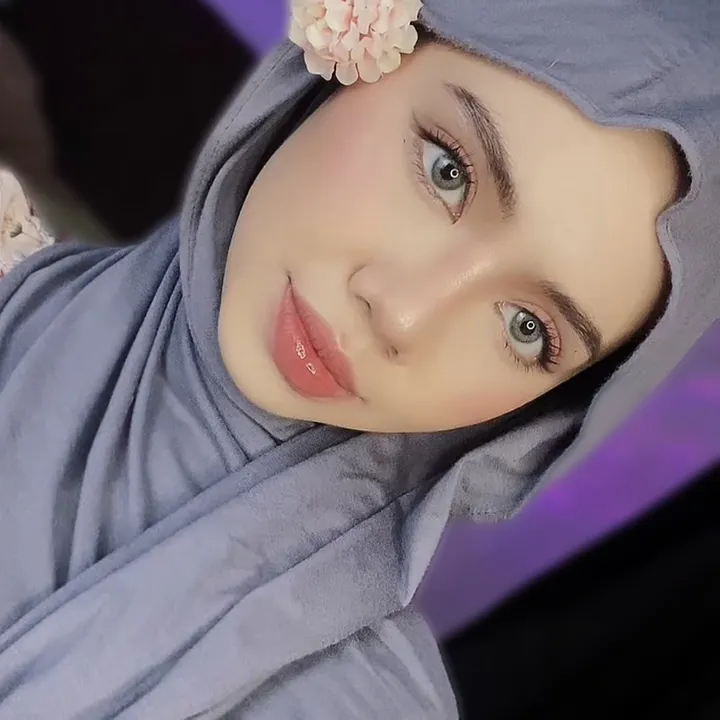 ᴤ ʏ ᴀ ʀ ᴀ 🇵🇸