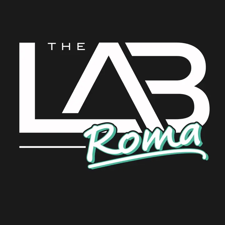 🆃🅷🅴 🅻🅰🅱 🆁🅾🅼🅰