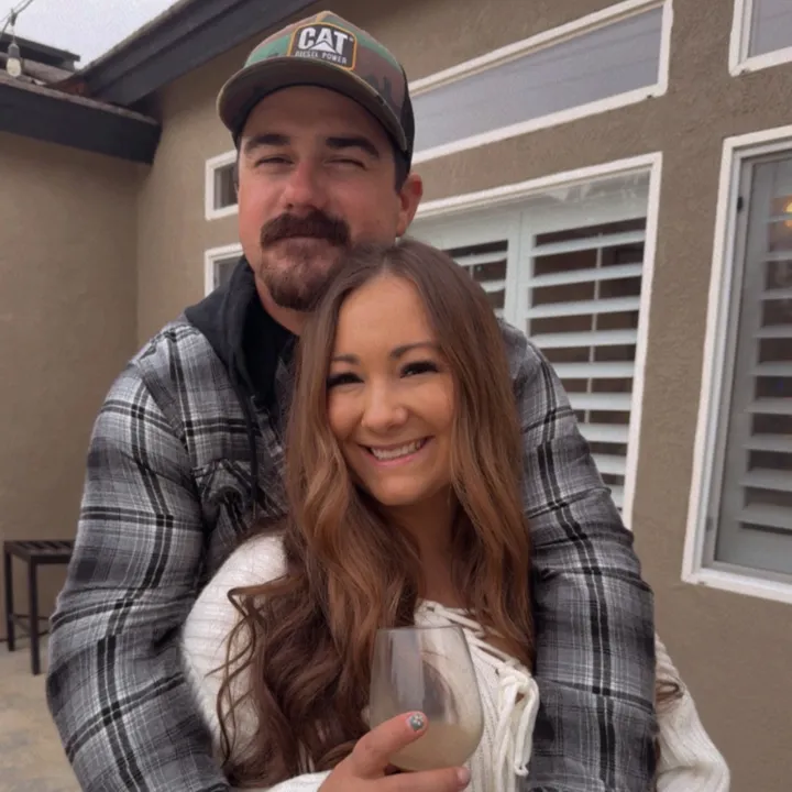 Karlie ⚡️🖤🌻