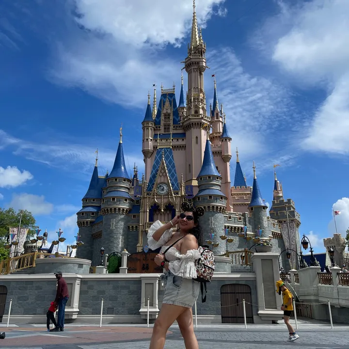 Yaz_travel