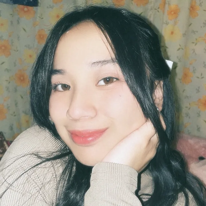 Jhe ssi ca (Ms. Sto Tomas)🦋