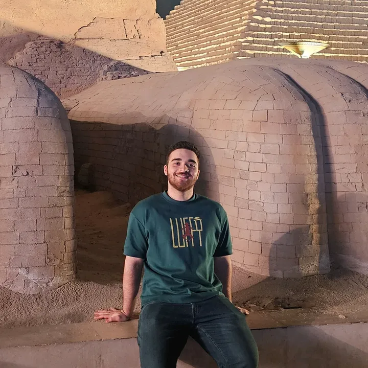 عمر | العاب ، تقنية👨‍💻🎮