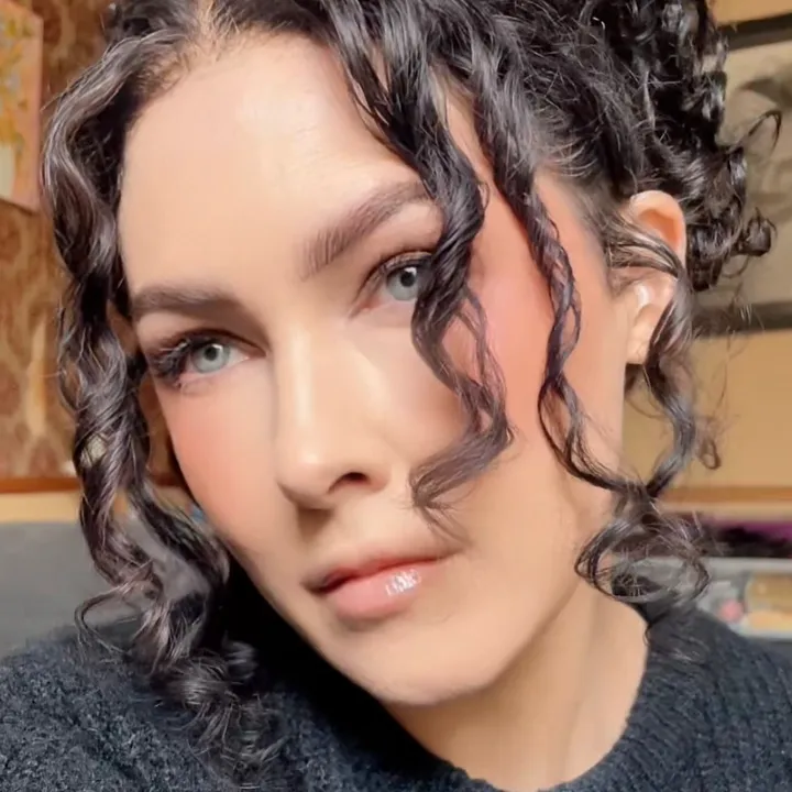 Leona Robinson Hair