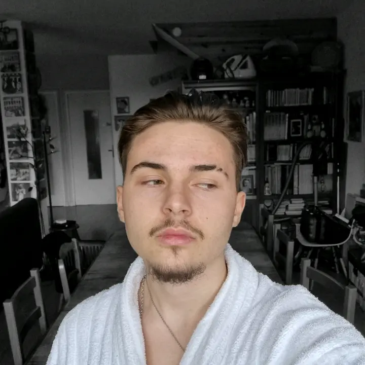 𝗧𝗵𝗼𝗺𝗮𝘀⚡